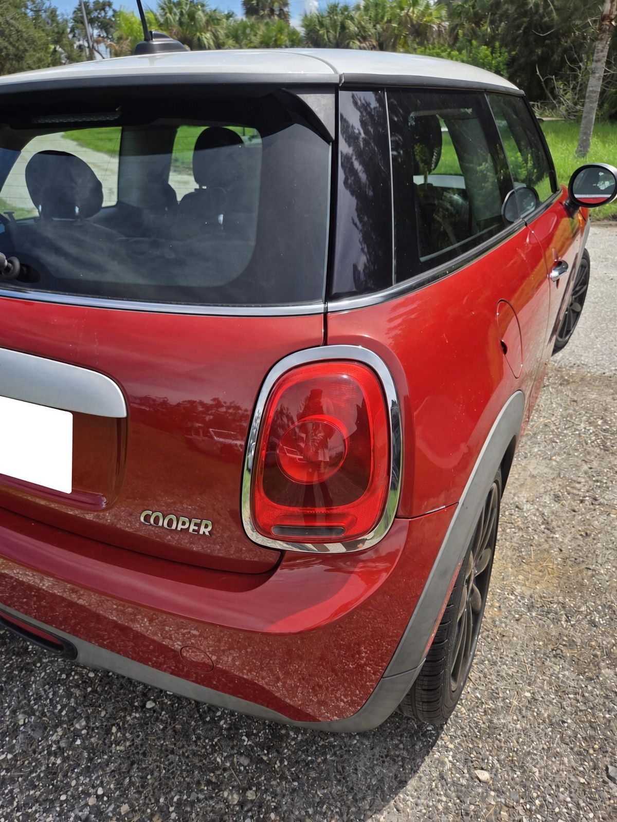 Used 2015 MINI Cooper 2-Door Hardtop FWD image 5