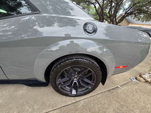 Used 2019 Dodge Challenger R/T Scat Pack image 16