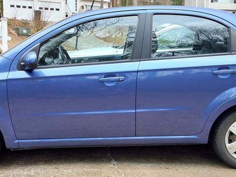 Used 2009 Chevrolet Aveo LT image 4