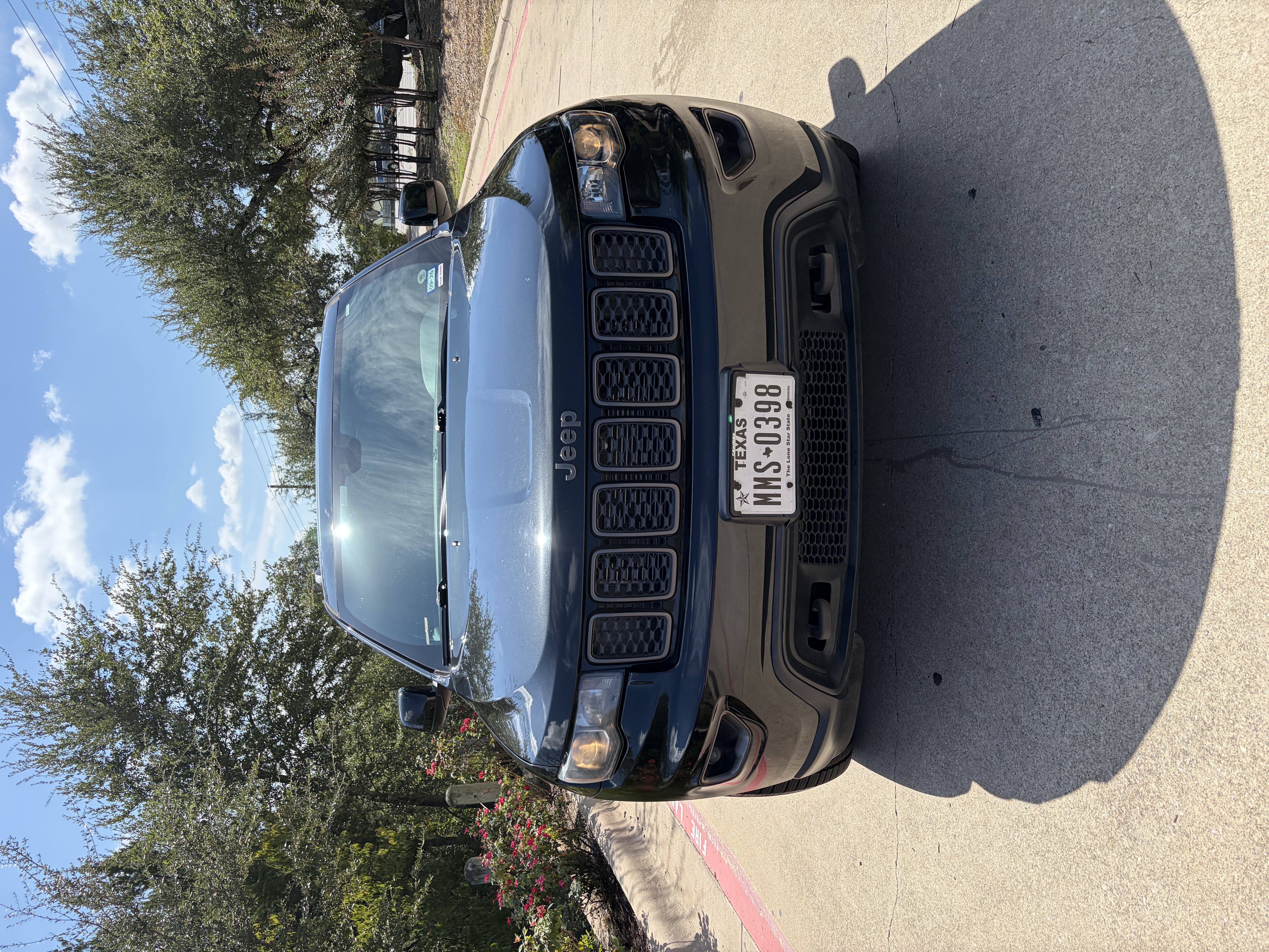 Used 2016 Jeep Grand Cherokee Laredo 75th Anniversary RWD image 18
