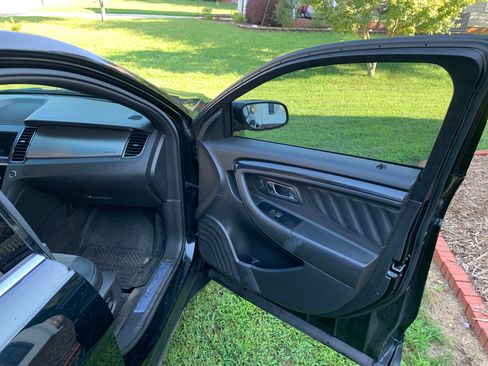 Used 2014 Ford Taurus SHO w/ Equipment Group 401A image 24