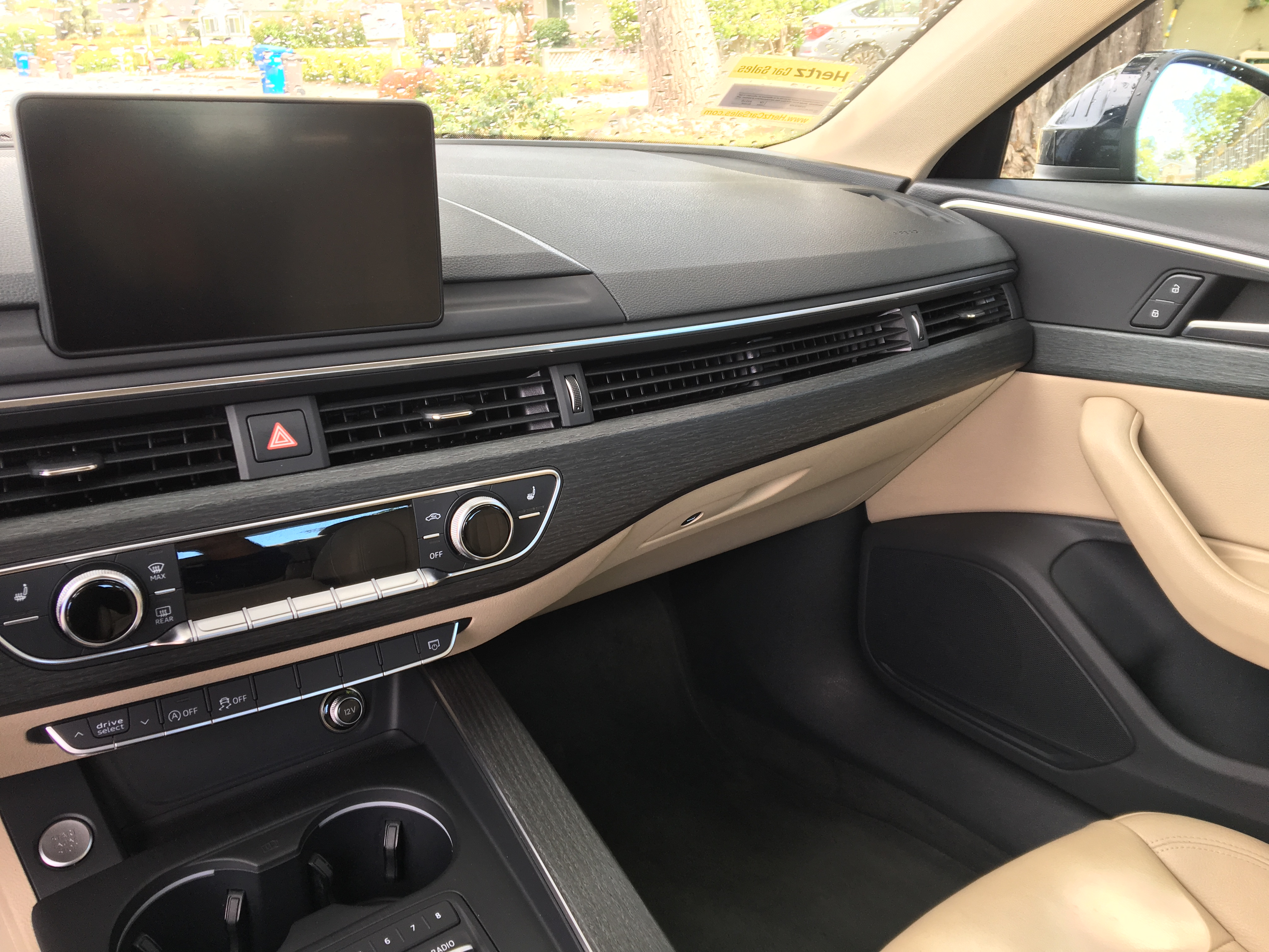 Used 2017 Audi A4 2.0T Premium FWD image 12