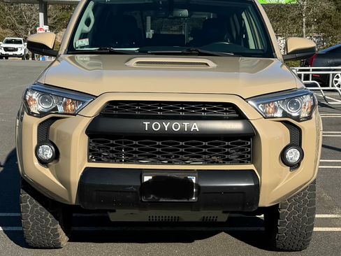 Used 2016 Toyota 4Runner TRD Pro image 1