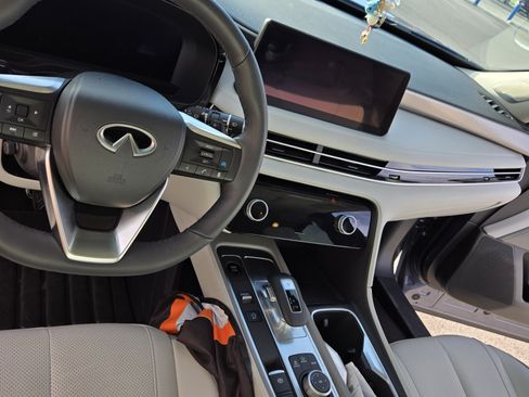 Used 2026 INFINITI QX60 Luxe w/ Cargo Package image 5