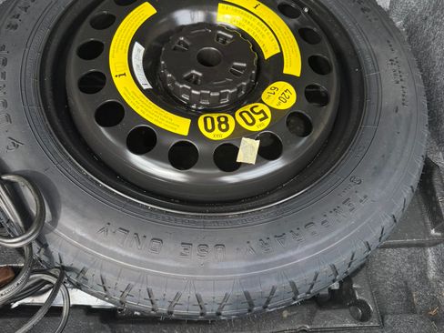 Used 2013 Mercedes-Benz ML 350 4MATIC image 14