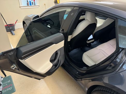 Used 2021 Tesla Model S Plaid image 13