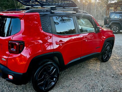 Used 2020 Jeep Renegade Altitude image 4
