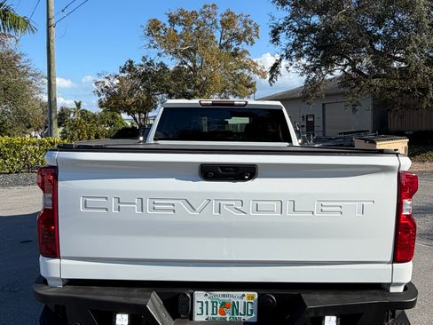 Used 2022 Chevrolet Silverado 2500 W/T w/ WT Convenience Package image 10