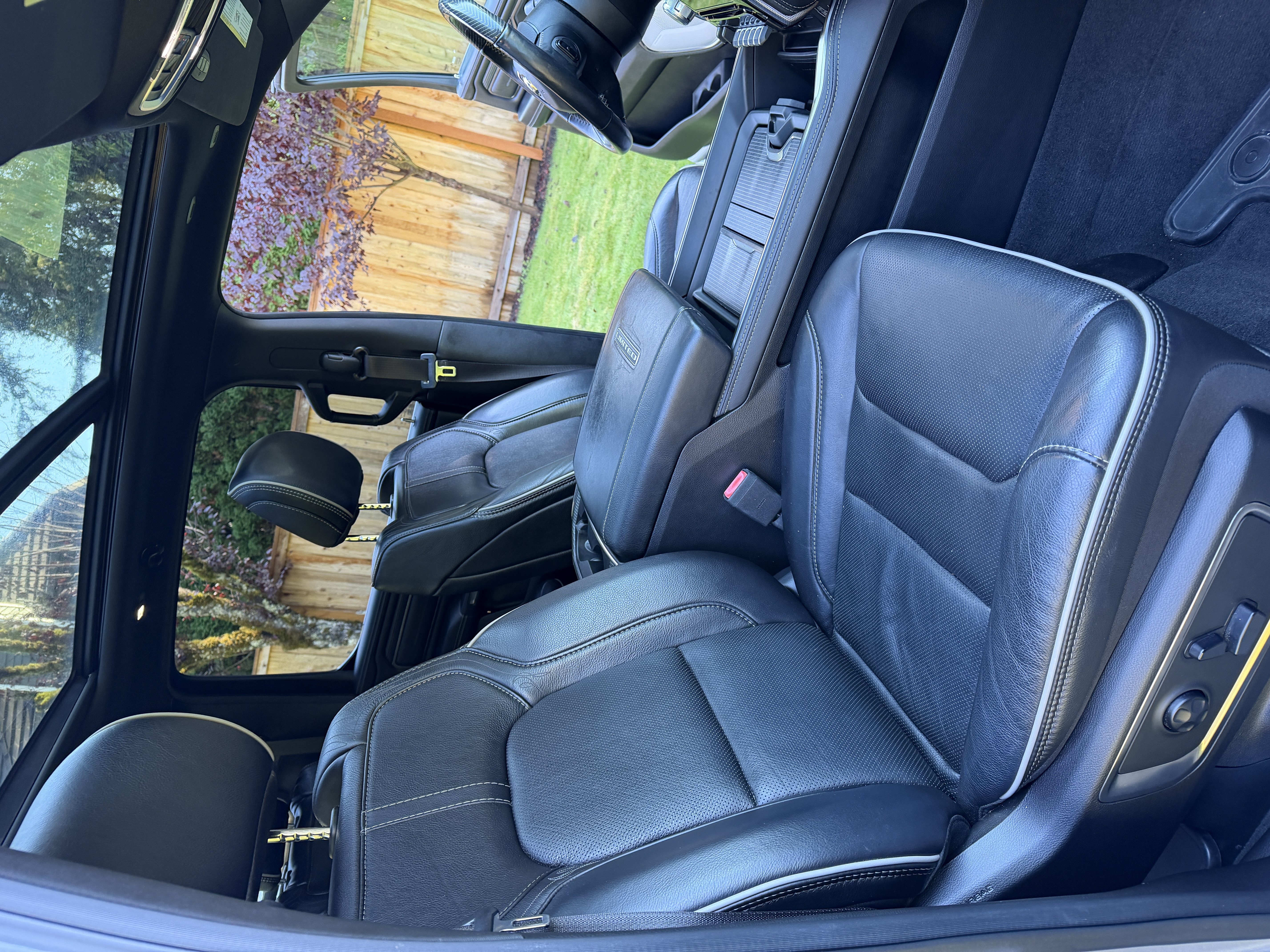Used 2019 RAM 1500 Limited AWD/4WD image 13