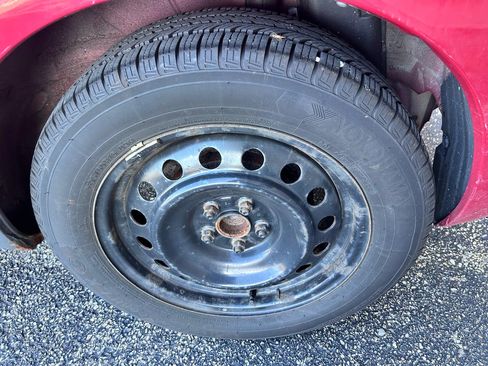 Used 2008 Scion xD Hatchback 4D image 6