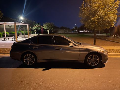 Used 2018 INFINITI Q50 Luxe w/ Essential Package (3.0T Luxe) RWD image 10