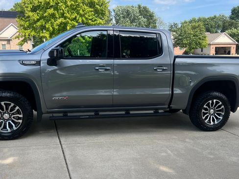 Used 2021 GMC Sierra 1500 AT4 AWD/4WD image 5