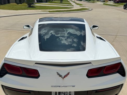 Used 2015 Chevrolet Corvette Stingray Coupe w/ 3LT Preferred Equipment Group image 10