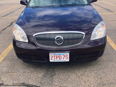 Used 2008 Buick Lucerne CXL w/ Ultra Confidence Package image 4