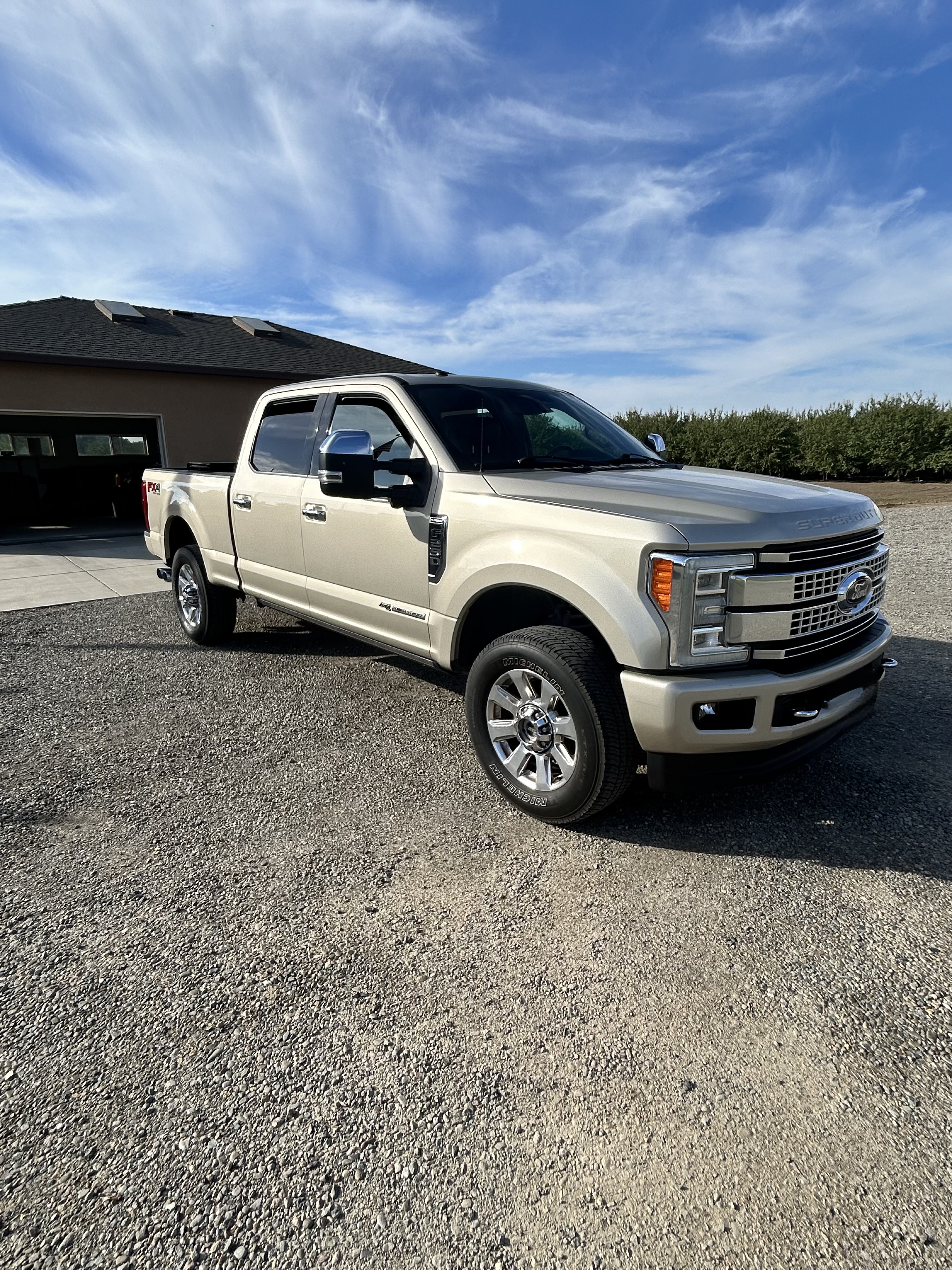 Used 2017 Ford F250 Platinum w/ Platinum Ultimate Package AWD/4WD image 26