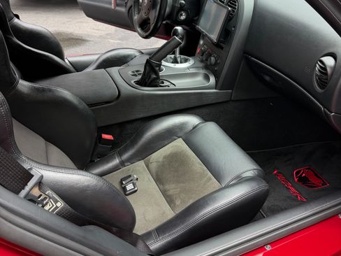 Used 2008 Dodge Viper SRT-10 w/ Protection Group RWD image 2