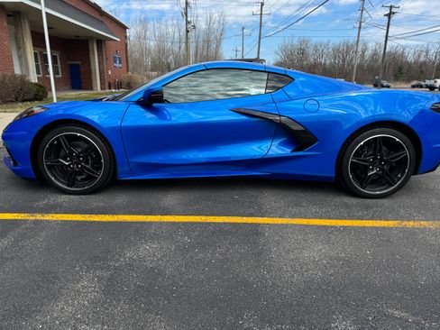 Used 2024 Chevrolet Corvette Stingray Preferred Cpe w/ 2LT RWD image 8