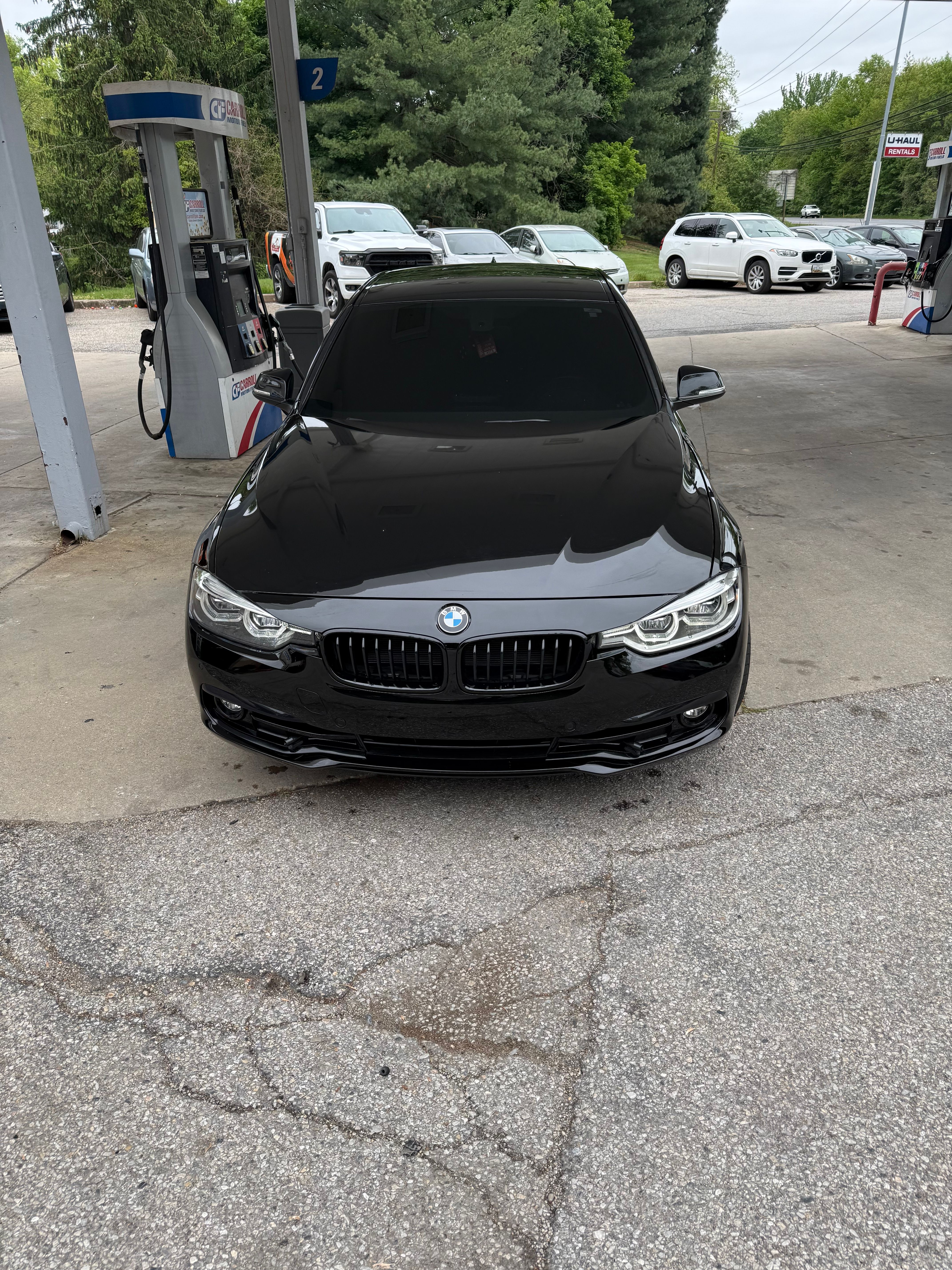 Used 2018 BMW 330i Sedan RWD image 2