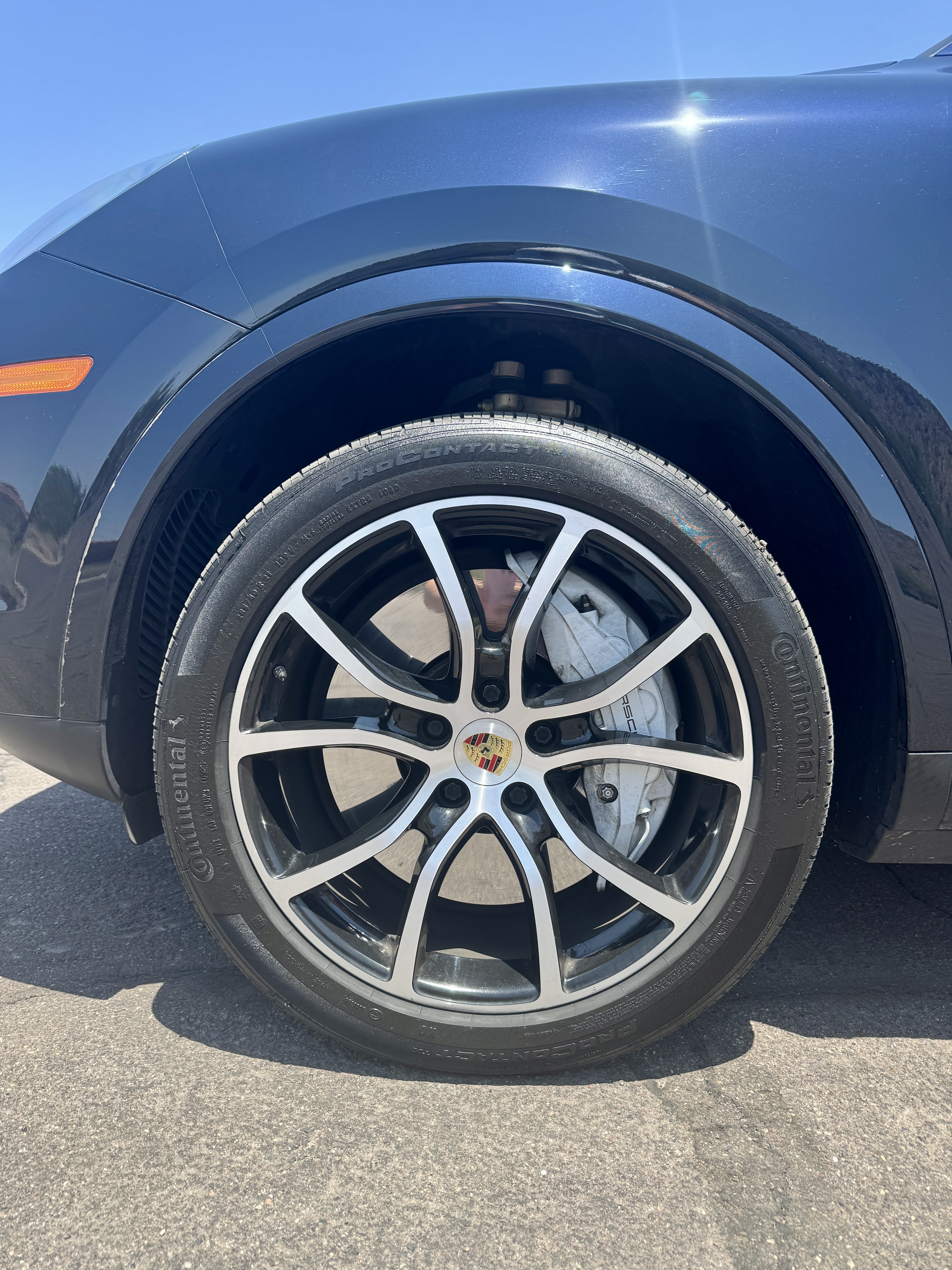 Used 2019 Porsche Cayenne AWD/4WD image 13