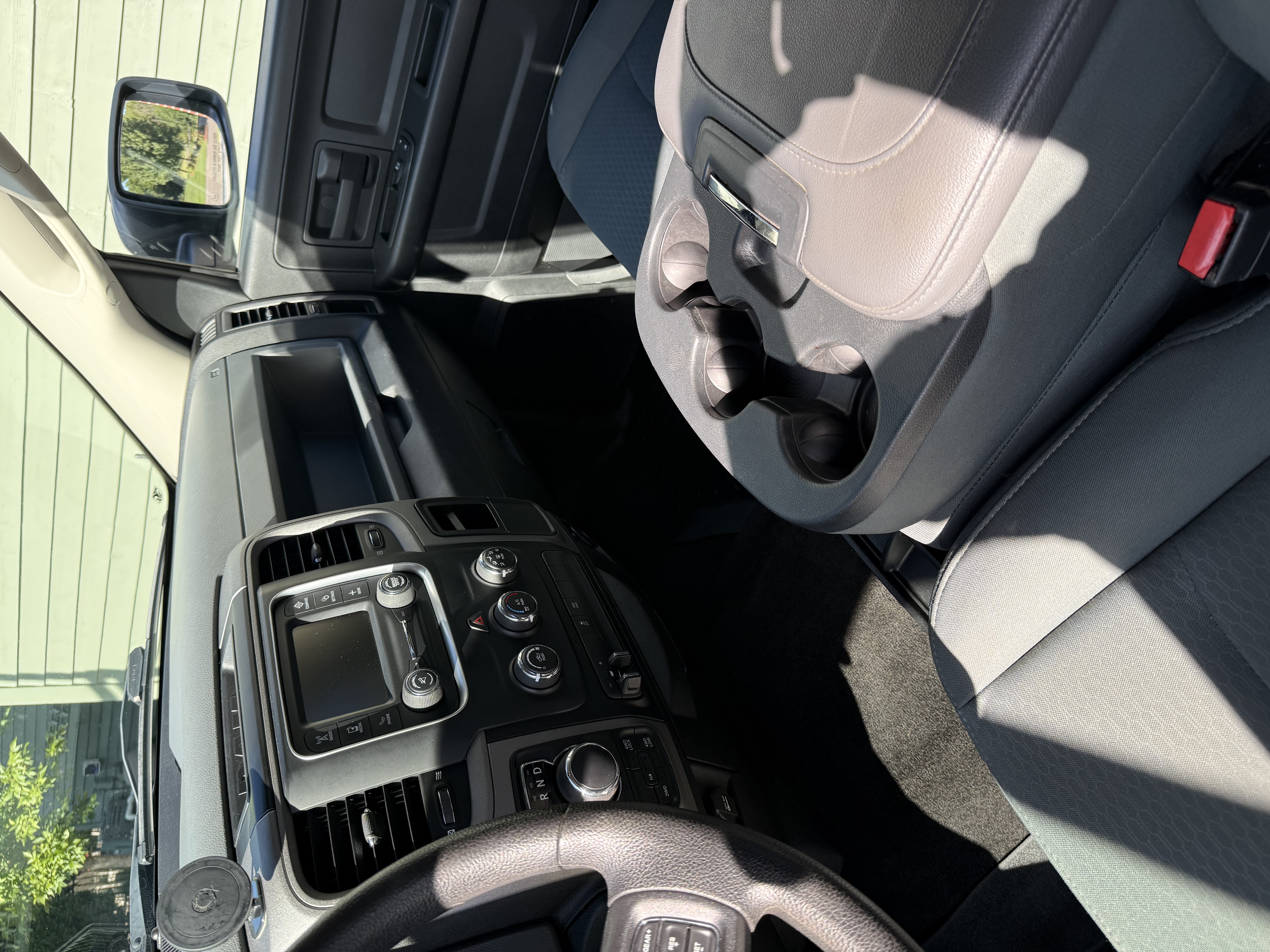 Used 2015 RAM 1500 Express AWD/4WD image 12