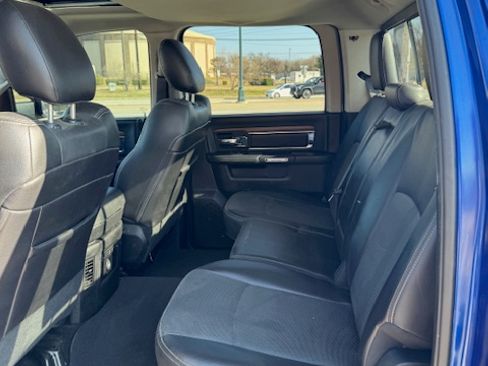 Used 2016 RAM 1500 Laramie w/ Convenience Group image 10