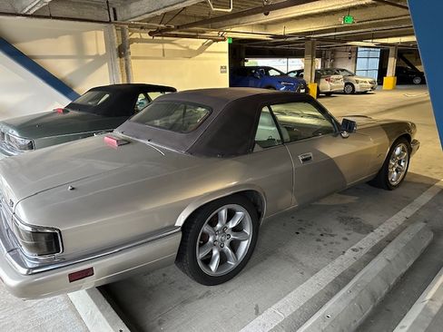 Used 1995 Jaguar XJS 4.0 Convertible image 2