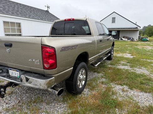 Used 2008 Dodge Ram 2500 Truck SXT w/ Popular Equipment Group image 4