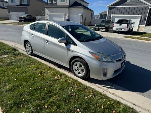Used 2010 Toyota Prius Two image 1