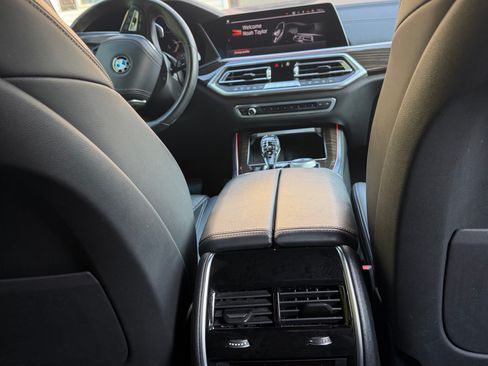 Used 2021 BMW X5 xDrive40i w/ Executive Package AWD/4WD image 5