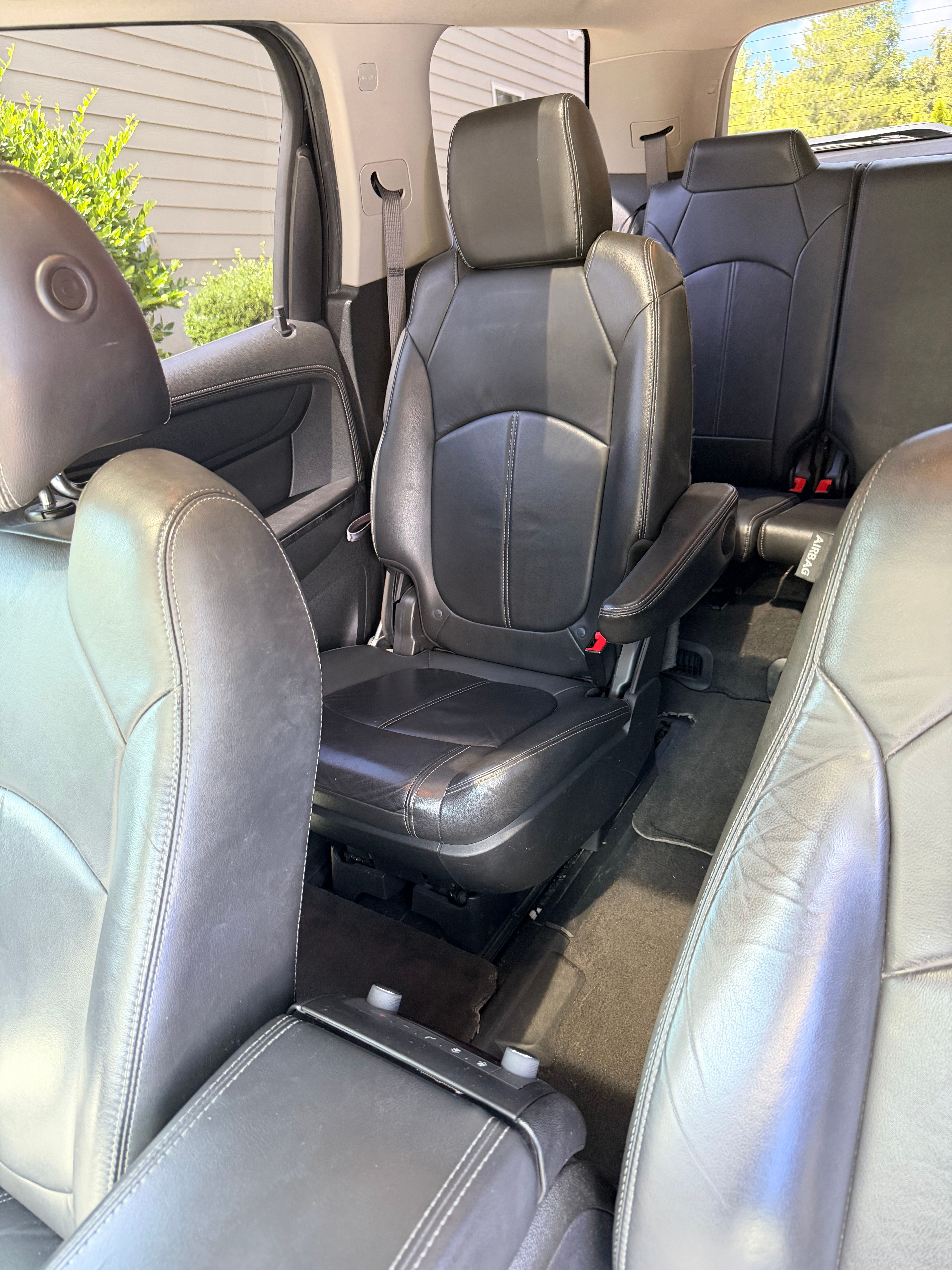 Used 2015 GMC Acadia SLT FWD image 6