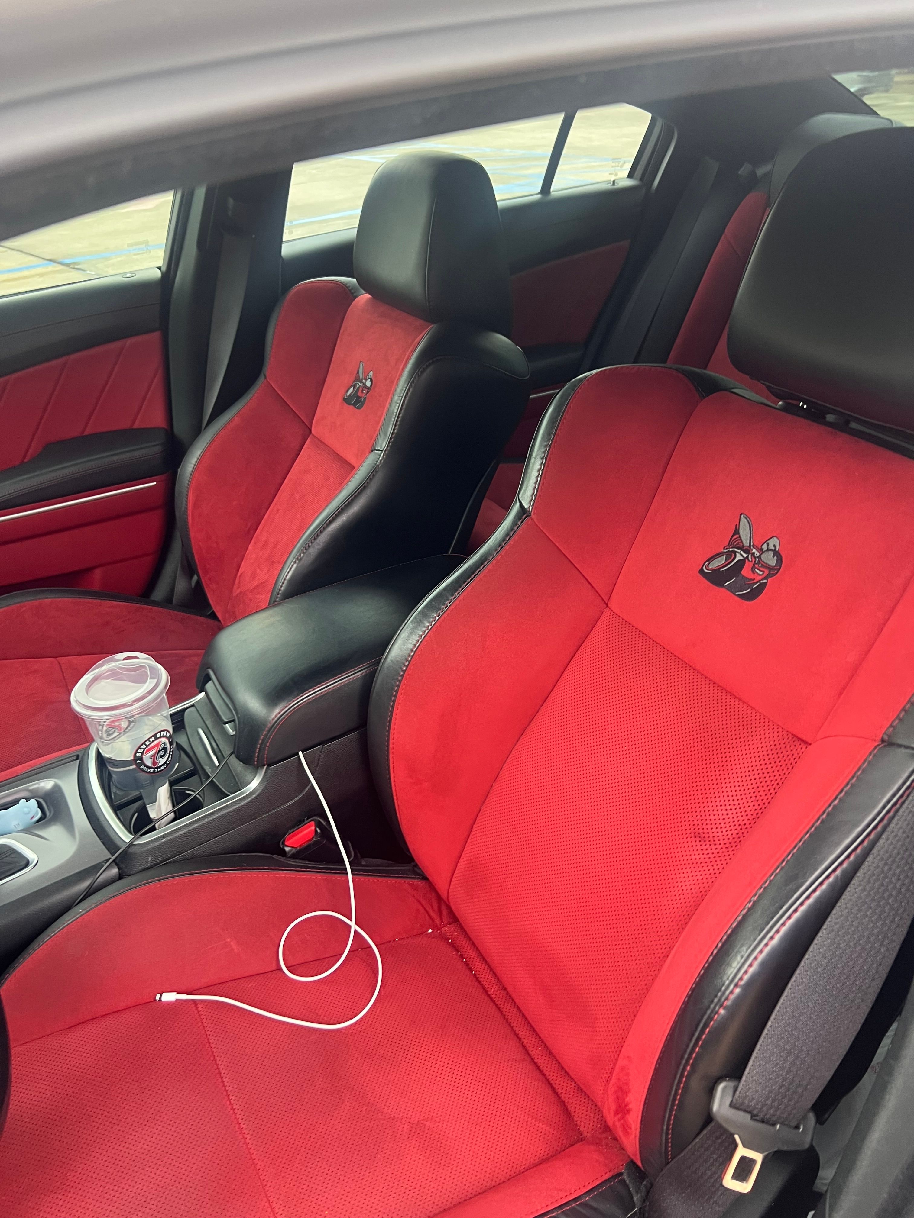 Used 2019 Dodge Charger Scat Pack w/ Plus Group RWD image 2