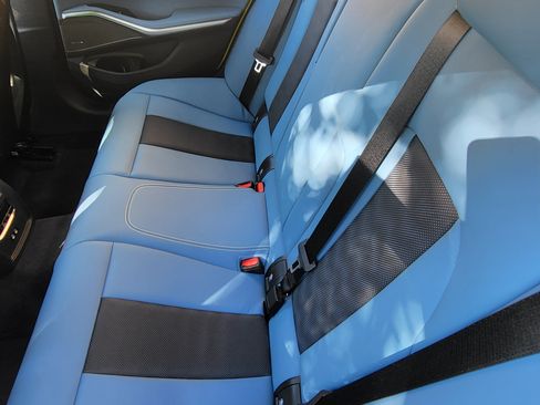 Used 2022 BMW M3 Sedan w/ Executive Package image 25