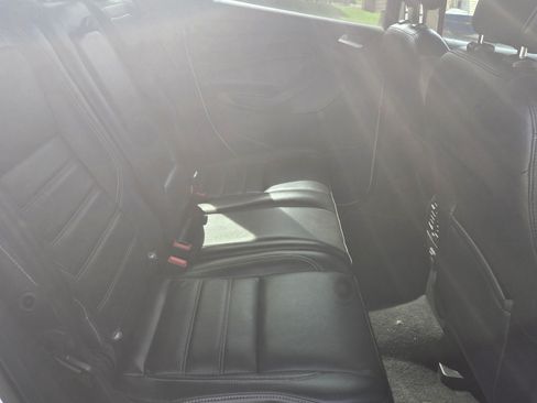 Used 2018 Ford Escape SEL image 9