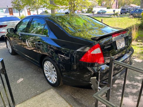Used 2010 Ford Fusion Hybrid FWD image 11