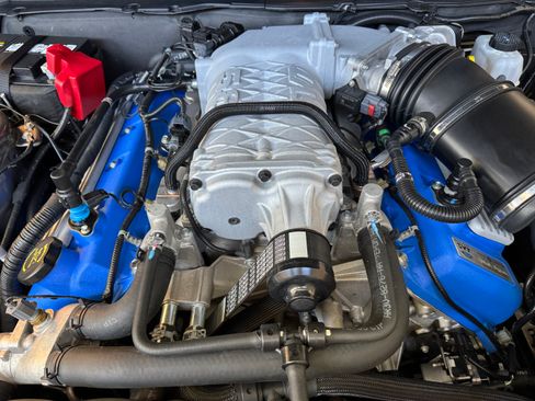 Used 2013 Ford Mustang Shelby GT500 RWD image 27