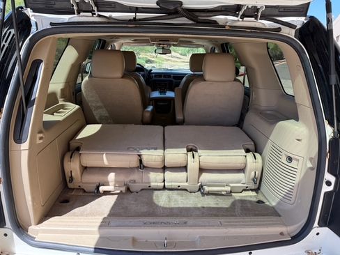 Used 2011 GMC Yukon Denali AWD/4WD image 6
