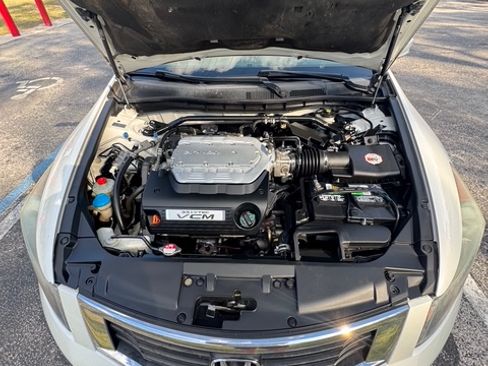 Used 2010 Honda Accord EX-L image 14