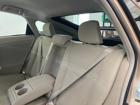Used 2011 Toyota Prius Three w/ Navigation Pkg FWD image 16