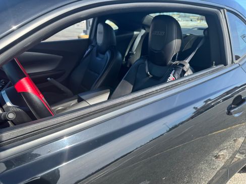 Used 2010 Chevrolet Camaro SS w/ RS Package image 12