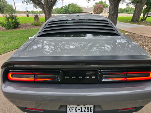 Used 2019 Dodge Challenger R/T Scat Pack image 13