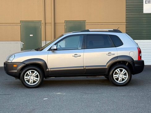 Used 2007 Hyundai Tucson SE image 2