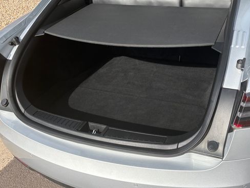 Used 2017 Tesla Model S 75D image 6