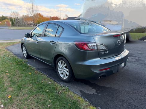 Used 2012 MAZDA MAZDA3 i Touring image 9