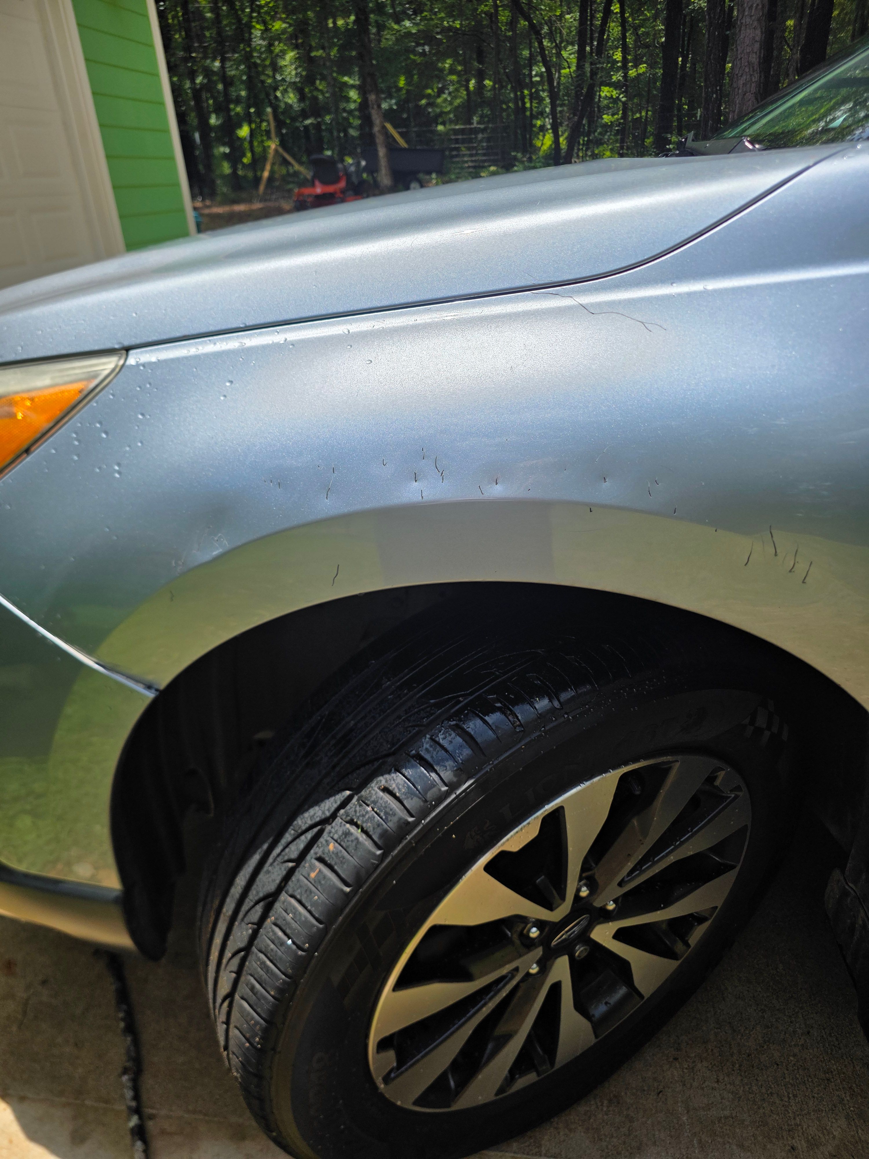 Used 2015 Subaru Outback 2.5i Limited AWD/4WD image 2