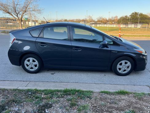 Used 2010 Toyota Prius Five image 24