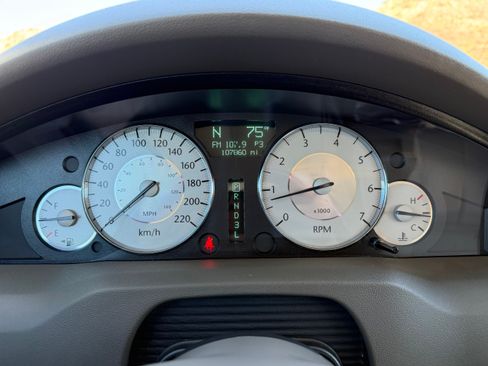 Used 2009 Chrysler 300 Limited image 13