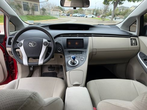 Used 2010 Toyota Prius Two image 22