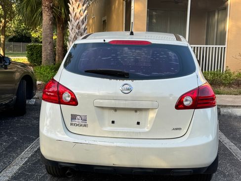 Used 2010 Nissan Rogue S AWD/4WD image 4