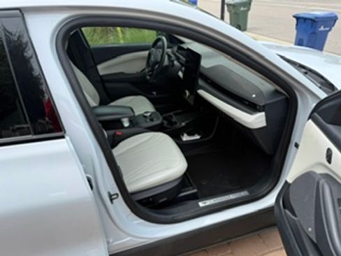 Used 2021 Ford Mustang Mach-E Premium RWD image 15
