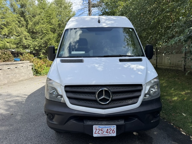 Used 2016 Mercedes-Benz Sprinter 2500 image 2